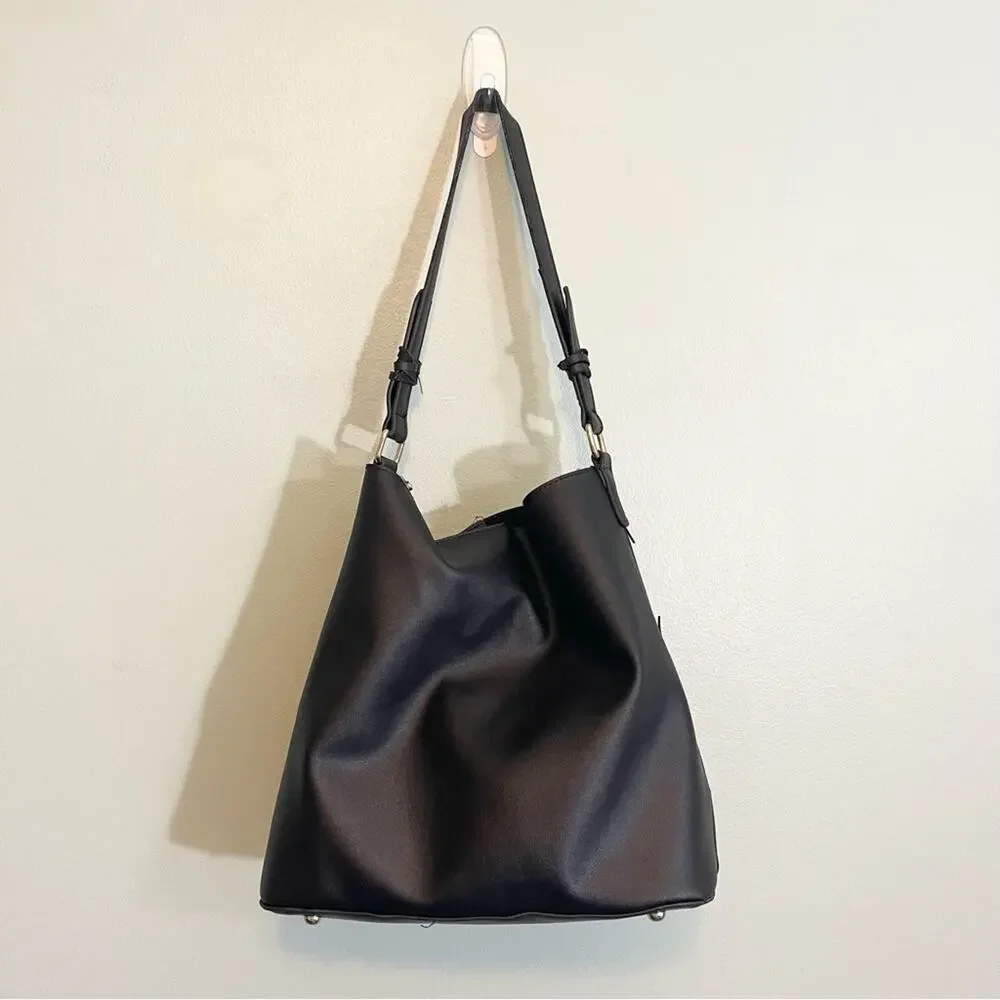 Lulu Dharma Womens Leather Tasseled Shoulder Handbag Bucket‎ Bag Black One Size